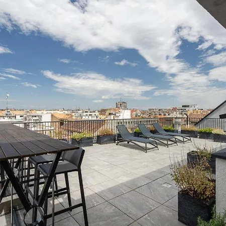 New Blue Danube With Balcony And Parking