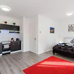 Apartment New Blue Danube With Balcony And Parking *