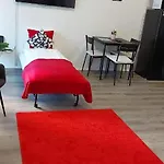 Apartment New Blue Danube With Balcony And Parking