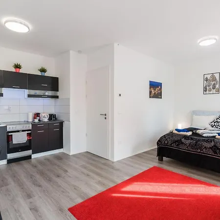 Apartamento New Blue Danube With Balcony And Parking *