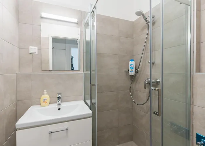Appartement New Blue Danube With Balcony And Parking *