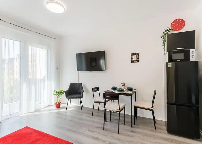 New Blue Danube With Balcony And Parking Appartement Budapest