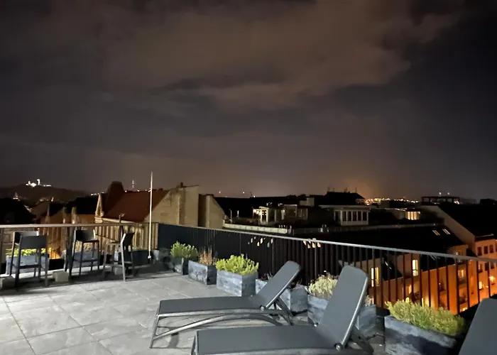 New Blue Danube With Balcony And Parking Appartement