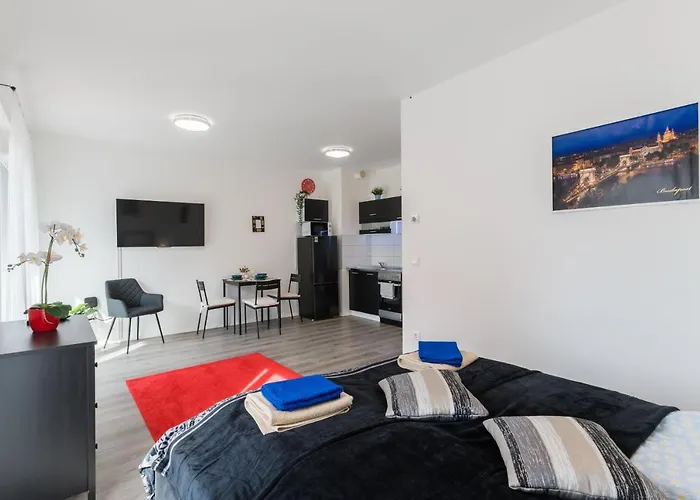Apartament New Blue Danube With Balcony And Parking
