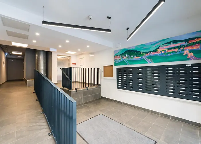 New Blue Danube With Balcony And Parking * Budapesta